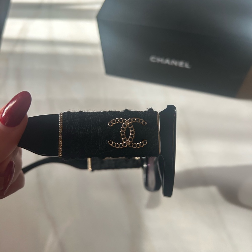 CHANEL Black Sunglasses with Gold Detailing